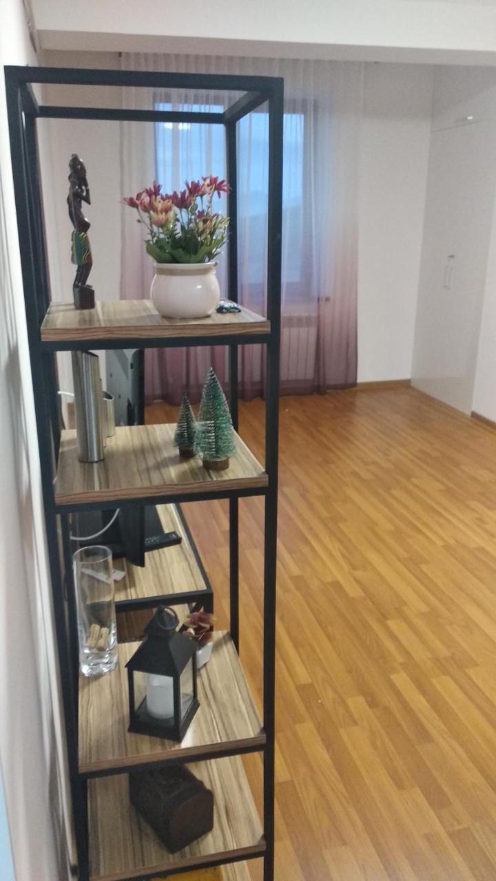 Hillside Apartment Цахкадзор Екстериор снимка